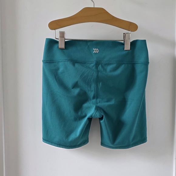 All In Motion Bike Shorts - Picture 2 of 2